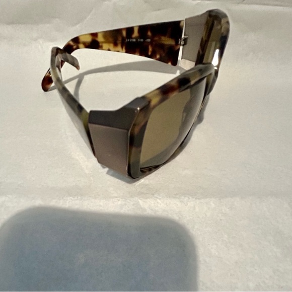 Lanvin sunglasses. - Picture 14 of 14